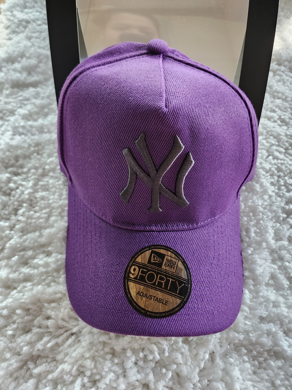 Adjustable Embroidered Casual Cap